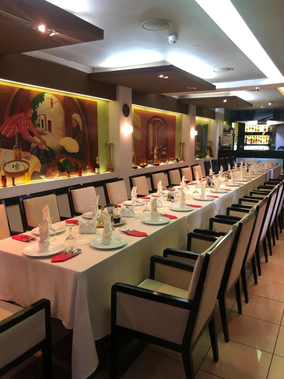 Hostel Tripoli Palace بوخارست المظهر الخارجي الصورة